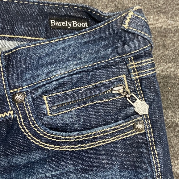 Be Rock for Express Jeans - Picture 3 of 8